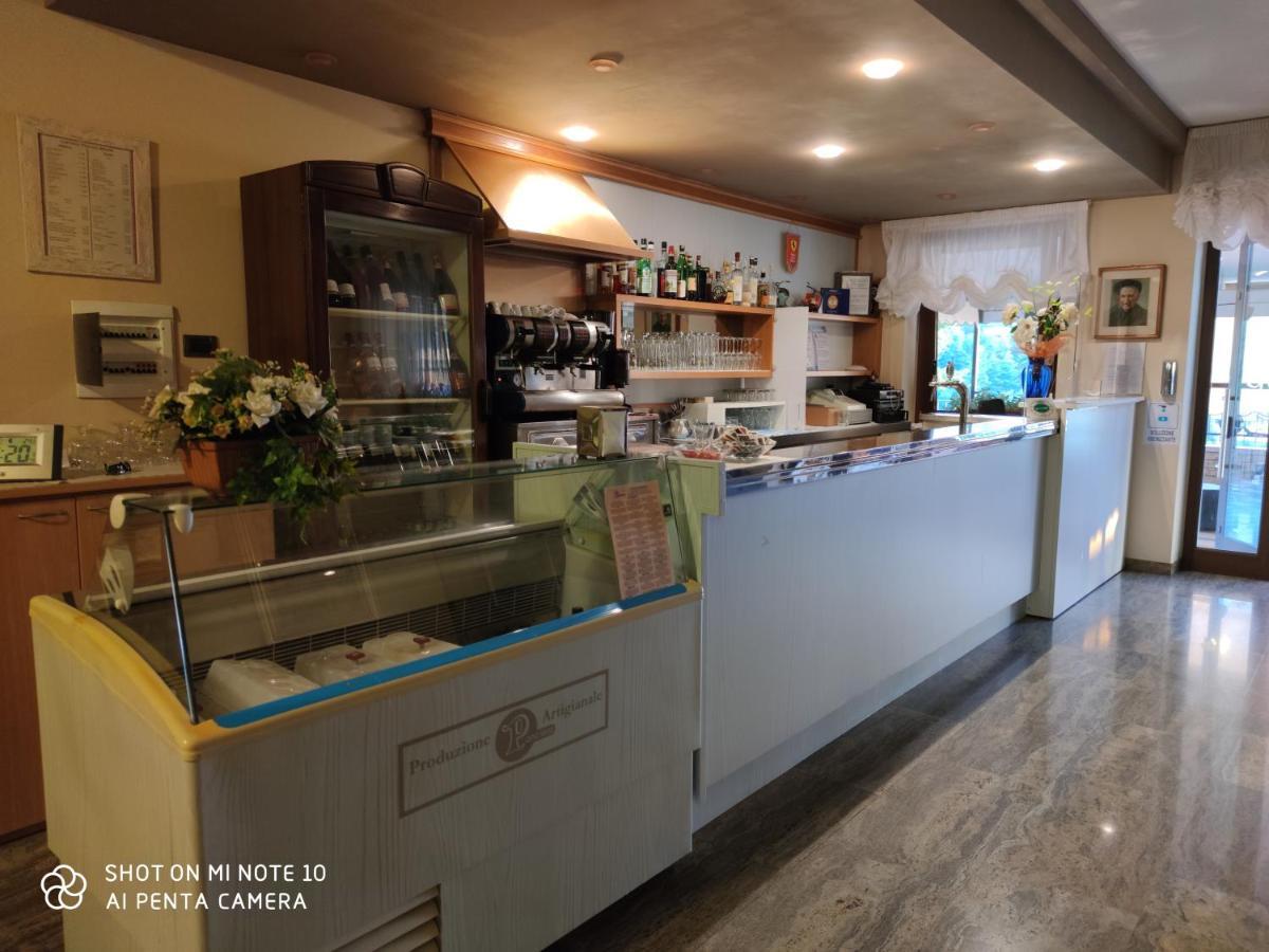 Hotel San Remo San Zeno di Montagna Eksteriør bilde